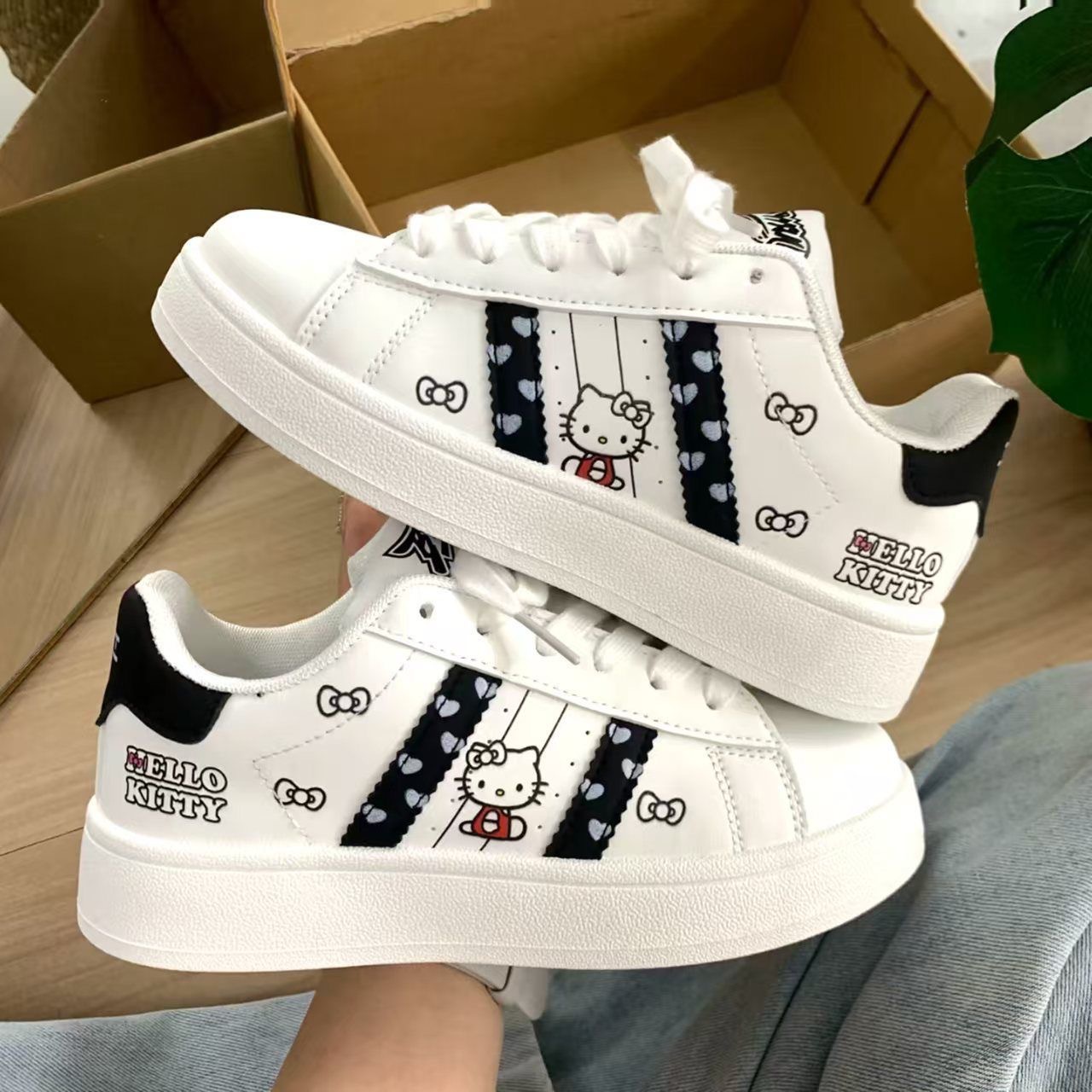 Women Shoes Sneakers - 패션 헬로 키티 캐주얼 보드 신발