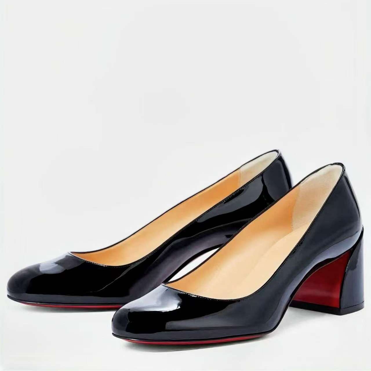 Patent Leather Pump - 여성용 에나멜 레드 포인트 라운드 토