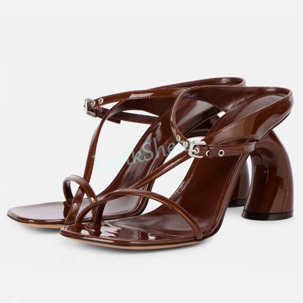 페이턴트 가죽 특이한 하이힐 샌들 스퀘어 토 앵클 버클 - Women'S Shoes Paris 리뷰 및 가격