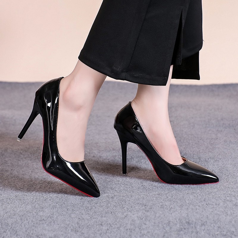 섹시한 포인티드 토 에나멜 가죽 하이힐, 여성스러운 분 - Patent Leather Pump 리뷰 및 가격