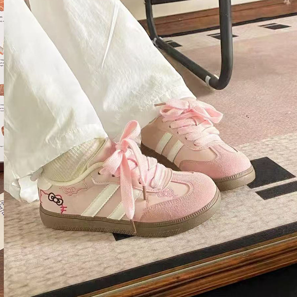 헬로 키티 여성 캐주얼 야외 레이스업 스니커즈 봄과 가 - Women Shoes Sneakers 리뷰 및 가격