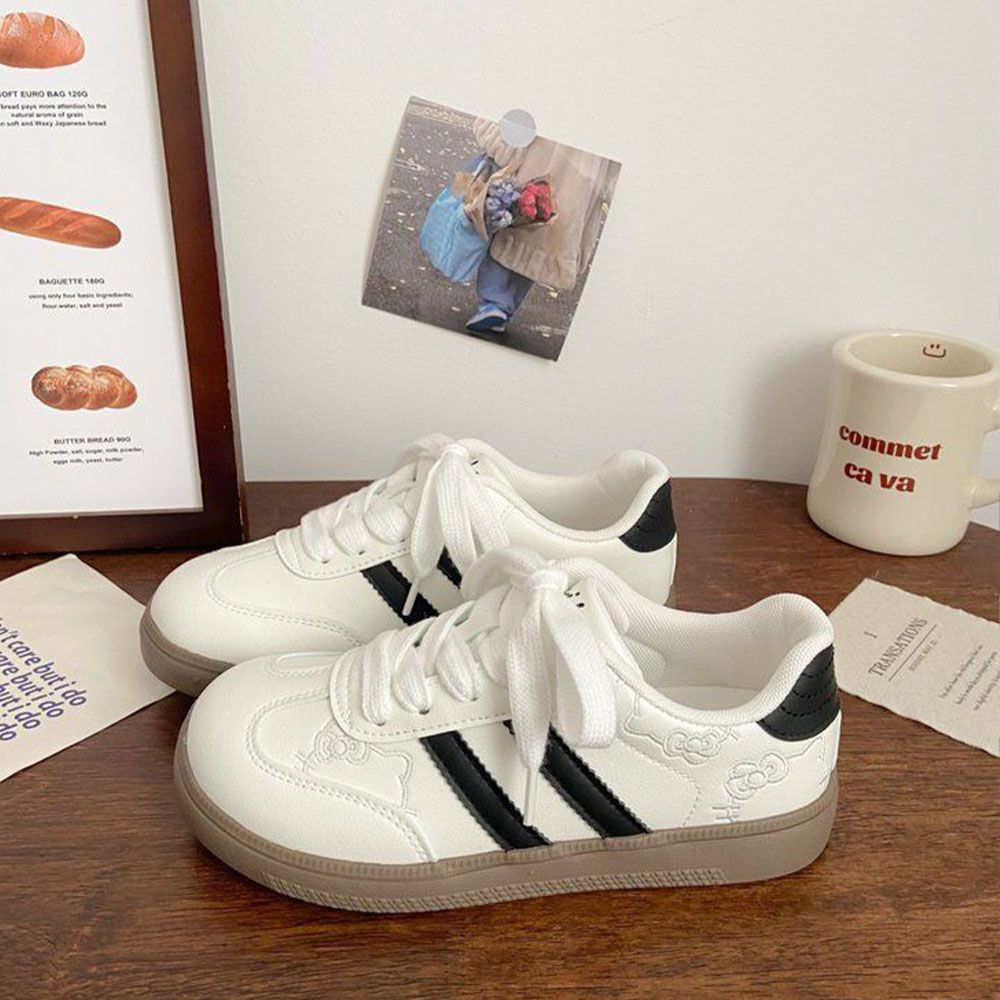 헬로 키티 여성 캐주얼 야외 레이스업 스니커즈 봄과 가 - Women Shoes Sneakers 리뷰 및 가격