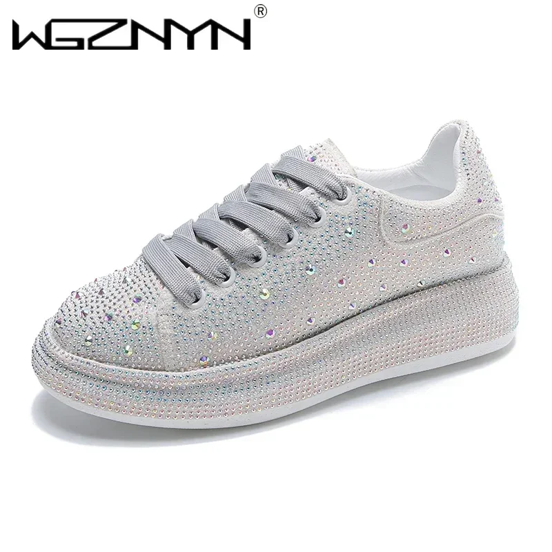 2025 신규 브랜드 여성 패션 캐주얼 글리터 반짝이  - Women Shoes Store 리뷰 및 가격